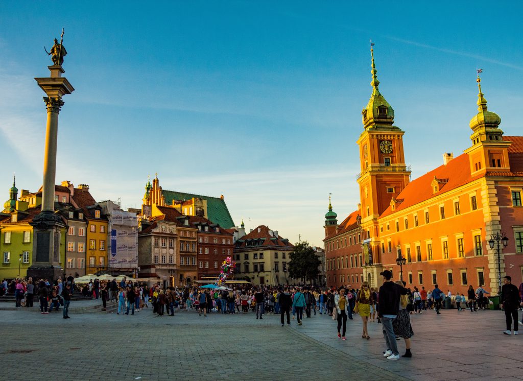 Co znajduje się w Warszawie